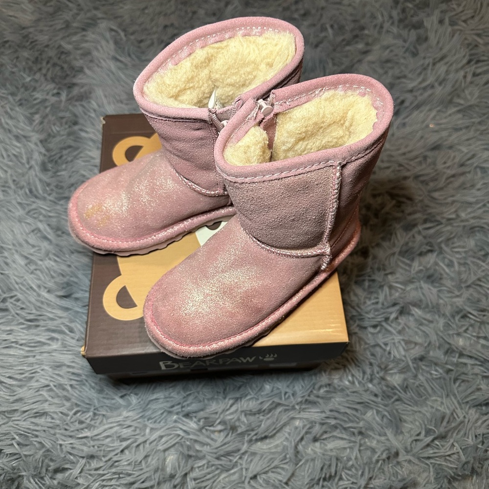 BEARPAW Elle Toddler Zipper Boots
